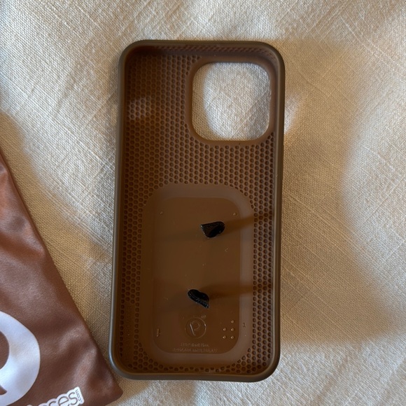 Loopy Case - Picture 3 of 7